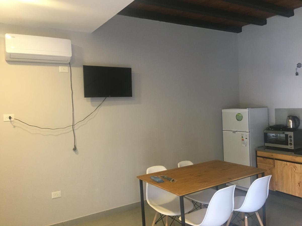 Los Lirios Apart & Suite Puerto Iguazú Eksteriør billede