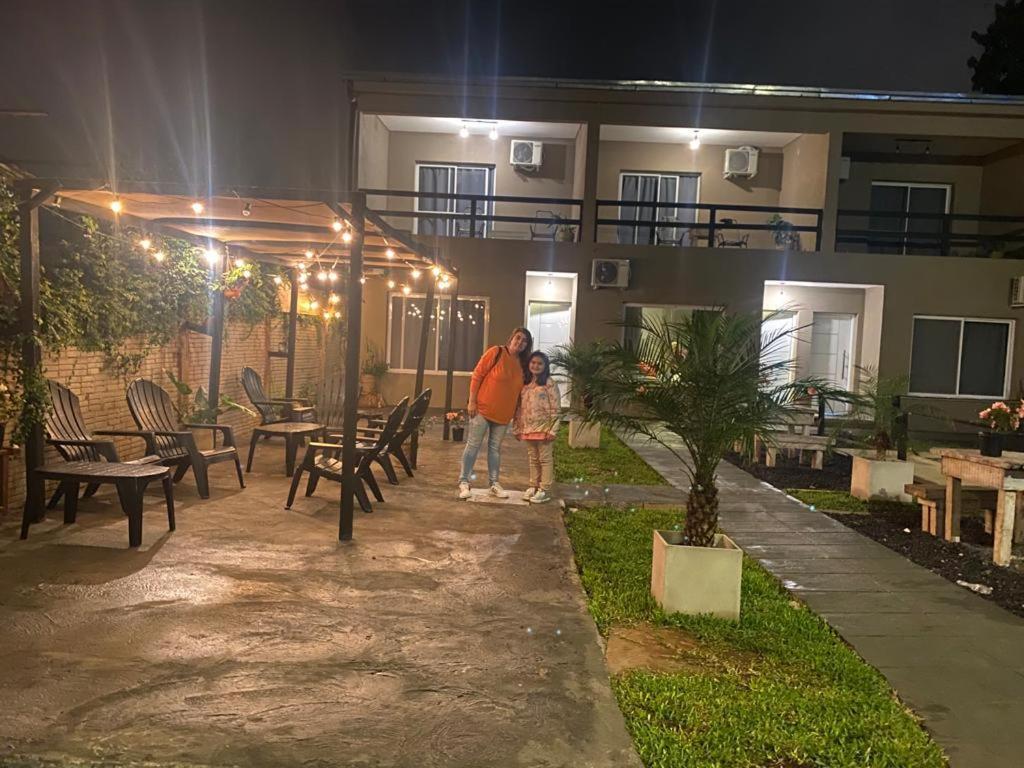 Los Lirios Apart & Suite Puerto Iguazú Eksteriør billede